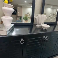 فروش کنسول رنگ مشکی براق در حد نو