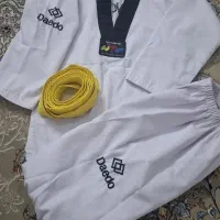 لباس تکواندو در حد نو