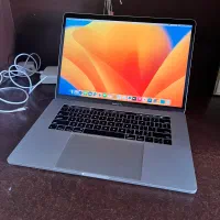 MacBook Pro 2017 15 inch