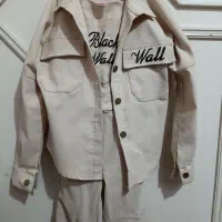کت شلوار  دخترانه در حد نو