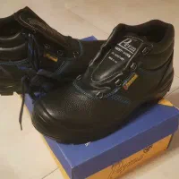 کفش ایمن و کار ایمن پیما