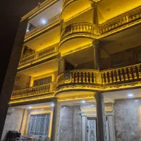 به یک خانم نظافتچی درهتل آپارتمان  نیازمندیم