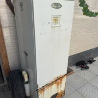 آبگرمکن استاده