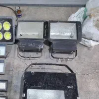 پرژکتور با لامپ خیاری نور افکن قوی