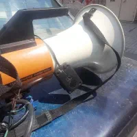بلندگو