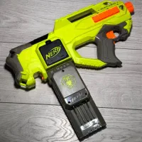 تفنگ نرف شبرنگ