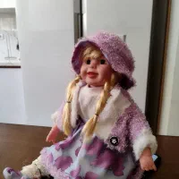 عروسک دختربچه