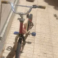 دو عدد دچرخه.