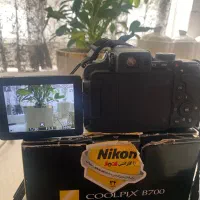 دوربین دیجیتال Nikon COOLPIX B700تمیز و سالم
