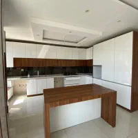۹۰ متر شریف نزدیک وکیل اباد/بازسازی شده