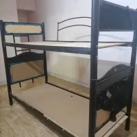 تخت دو طبقه فلزی با کفی