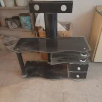 میز ومبلمان