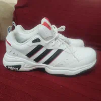 کتونی آدیداس اورجینال سایز ۴۸