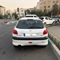 ۲۰۶ تیپ ۲ مدل ۹۶ سفید
