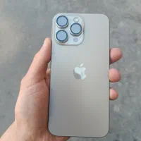 آیفون ۱۵ پرومکس ۲۵۶ . ۸ ZA/A بسیار سالم و تمیز