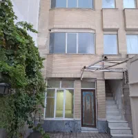 ۲نیم طبقه دربست ویلایی