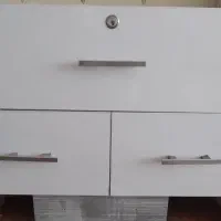 یک عدد دراور  کشویی