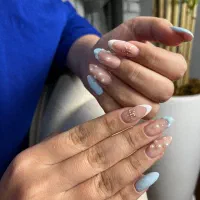 کاشت ناخن حرفه ای و اقتصادی