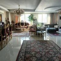 ۲۰۰ متر لوکس بازسازی‌شده ، تک‌واحدی،۳ خواب،۲ تراس