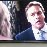 تلویزیون 43 اینچ ایوولی