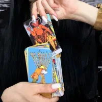 فال گوی ، تاروت