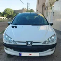 پژو sd v8 بی رنگ و کم کار