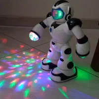 ربات اسباب بازی
