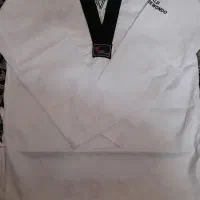لباس رزمی (تکواندو)