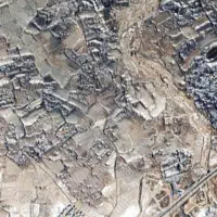 یک قطعه زمین با کاربری مسکونی