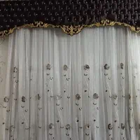 یک عدد پرده سلطنتی