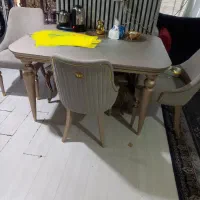میز ناهار خوری مارک هرواک