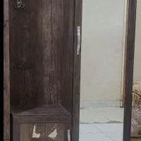 کمد آینه دار ..جاکفشی و میز تحریر همگی ۷۵۰۰
