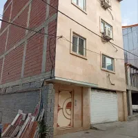 آپارتمان ۱۰۵ متری ، ط اول سنددار ، تک واحدی