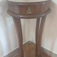 میز پایه بلند در حد نو دو عدد
