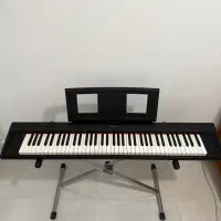 پیانو YAMAHA مدل Np32