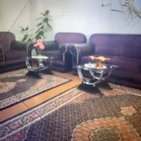 مبلهای ۷ نفره همراه با جلو مبلی تمیز ۱۳ م
