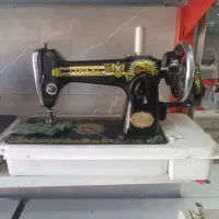 تیپیکال چرخ خیاطی قدیمی معمولی