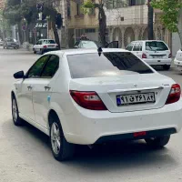 دنا پلاس مدل ۱۴۰۲