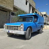 نیسان وانت مدل۸۱