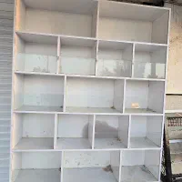 قفسه آجیلات و شکلات