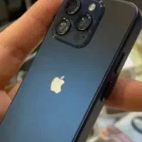 ایفون با سایز بزرگ  کوچک