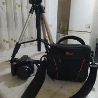 فروش دوربین canon همراه با سه پایه