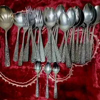 قاشق چنگال قدیمی غذاخوری طرح گل نرگسی