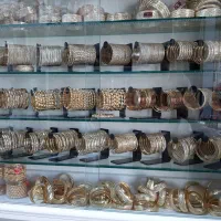 النگو طلاروس به مناسبت دختر