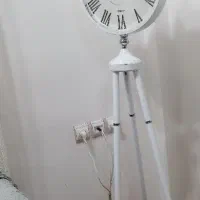 ساعت ایستاده