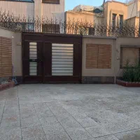 خانه اجاره ایی مجزا درب به حیاط