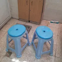 چهار پایه پلاستیکی