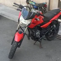 موتور پالس مدل اخر ۹۰ بسیار کم کار