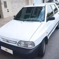 سواری از یزد به قم