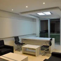 به یک فروشنده خانم نیازمندیم.